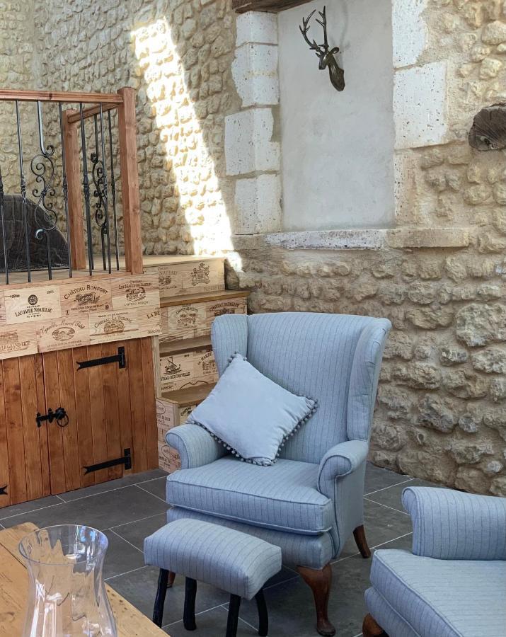 Les Ombrieres Panzió Porcheresse Kültér fotó