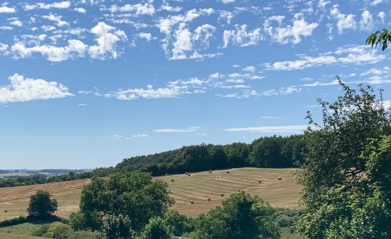 Les Ombrieres Panzió Porcheresse Kültér fotó