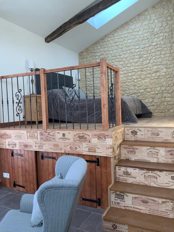 Les Ombrieres Panzió Porcheresse Kültér fotó
